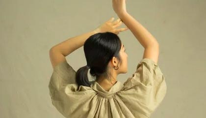 英国等国宣布承认巴勒斯坦国，以总理召开紧急会议