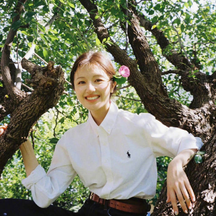 从“白幼瘦”到“气血感”,审美标准终于“健康”了?