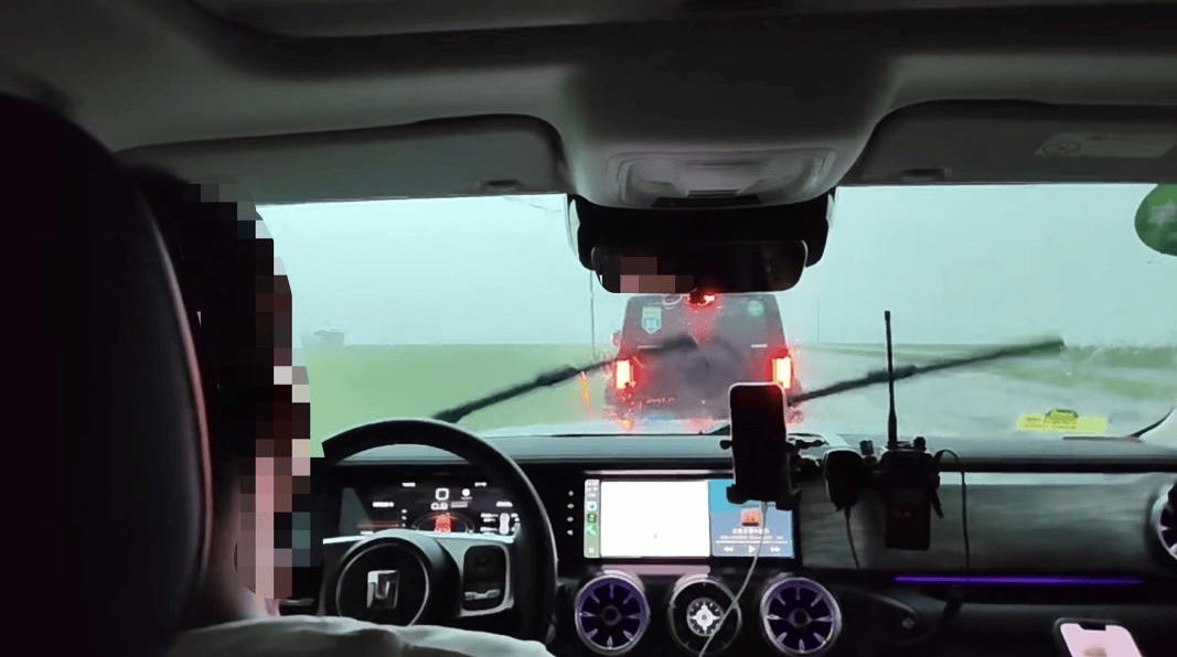 内蒙古遇1959年来最强降水，有游客滞留沙漠近三小时