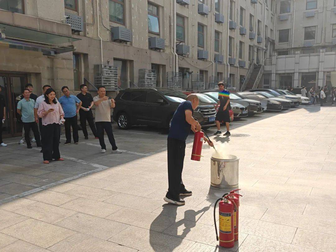 从“讲”到“练”全覆盖 东城消防蓝朋友定制化培训守护辖区平安