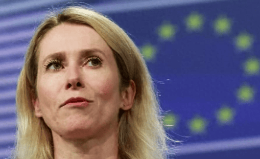 九三阅兵刚结束,欧盟突然很不满,放话欧洲必须担当主角,中方回应12个字,信号强烈!