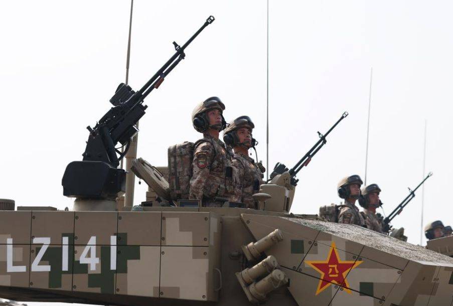 完成统一大业从天而降的神兵：解放军的空降装备已登上世界之巅