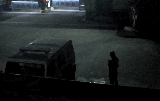 “看到妈妈46个未接来电，心像被重锤击中”