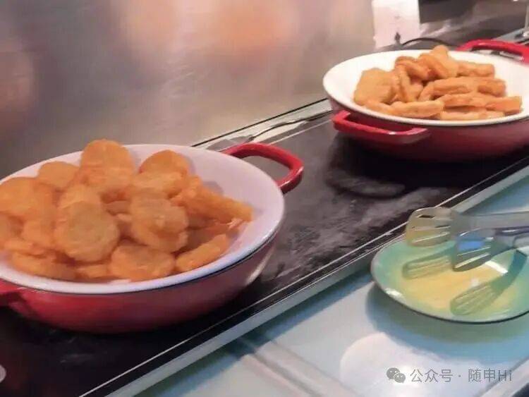 上海五星级酒店，突然大排长龙！25元装满满一盒，菜品可自选，市民直呼划算