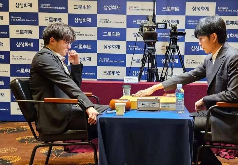 三星杯八强中国揽五席 廖元赫阻击申真谞