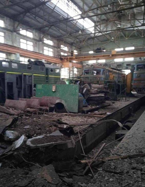 乌克兰全黑了!核打击前最后警告,俄军发射13枚“全球禁止”导弹